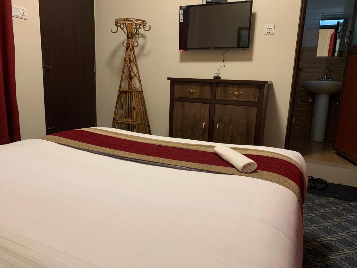 Hotel Sakura Durbar Nagarkot Bagian luar foto