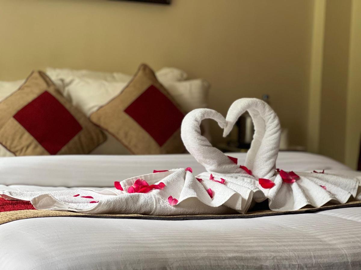 Hotel Sakura Durbar Nagarkot Bagian luar foto