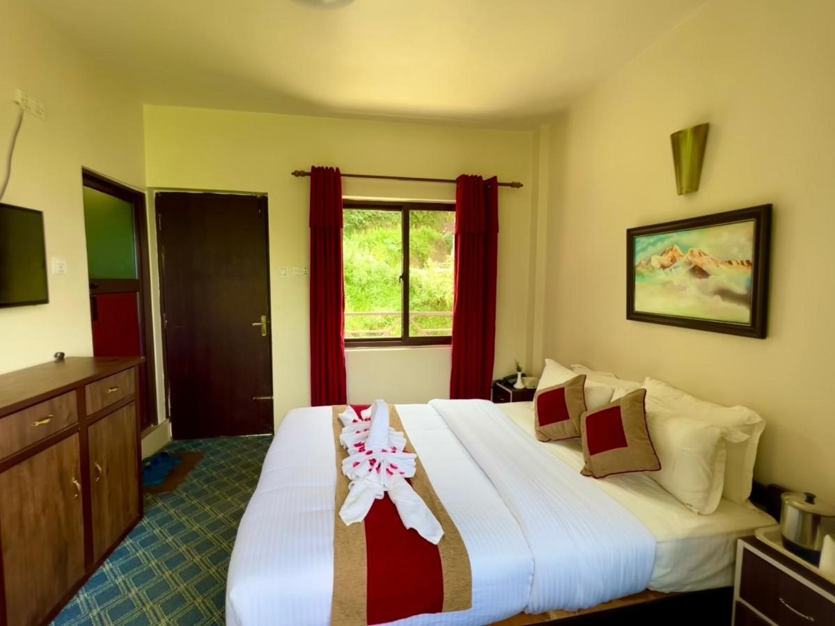 Hotel Sakura Durbar Nagarkot Bagian luar foto