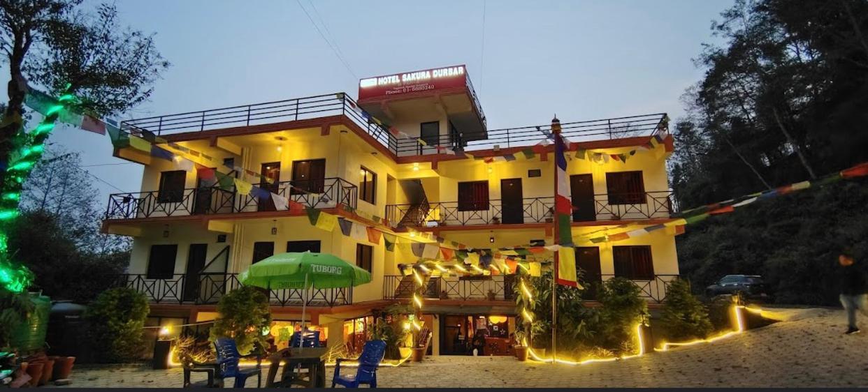 Hotel Sakura Durbar Nagarkot Bagian luar foto